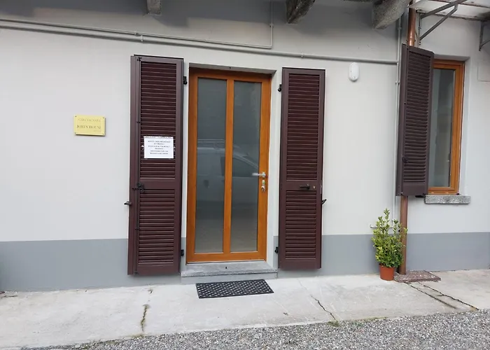 Apartament Iori's House